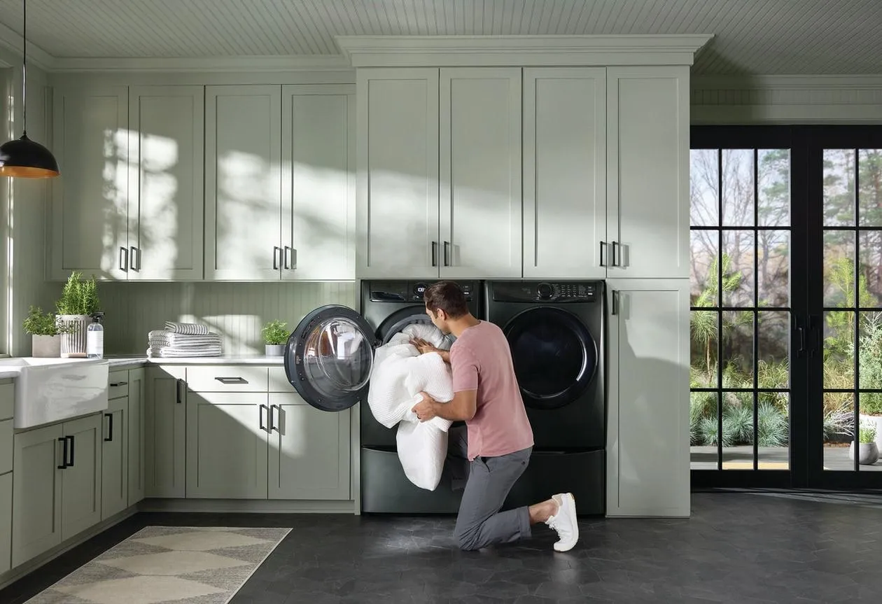 Electrolux ELFE7738AA Electrolux Front Load Perfect Steam&#8482; Electric Dryer With Balanced Dry&#8482; And Instant Refresh - 8.0 Cu. Ft.