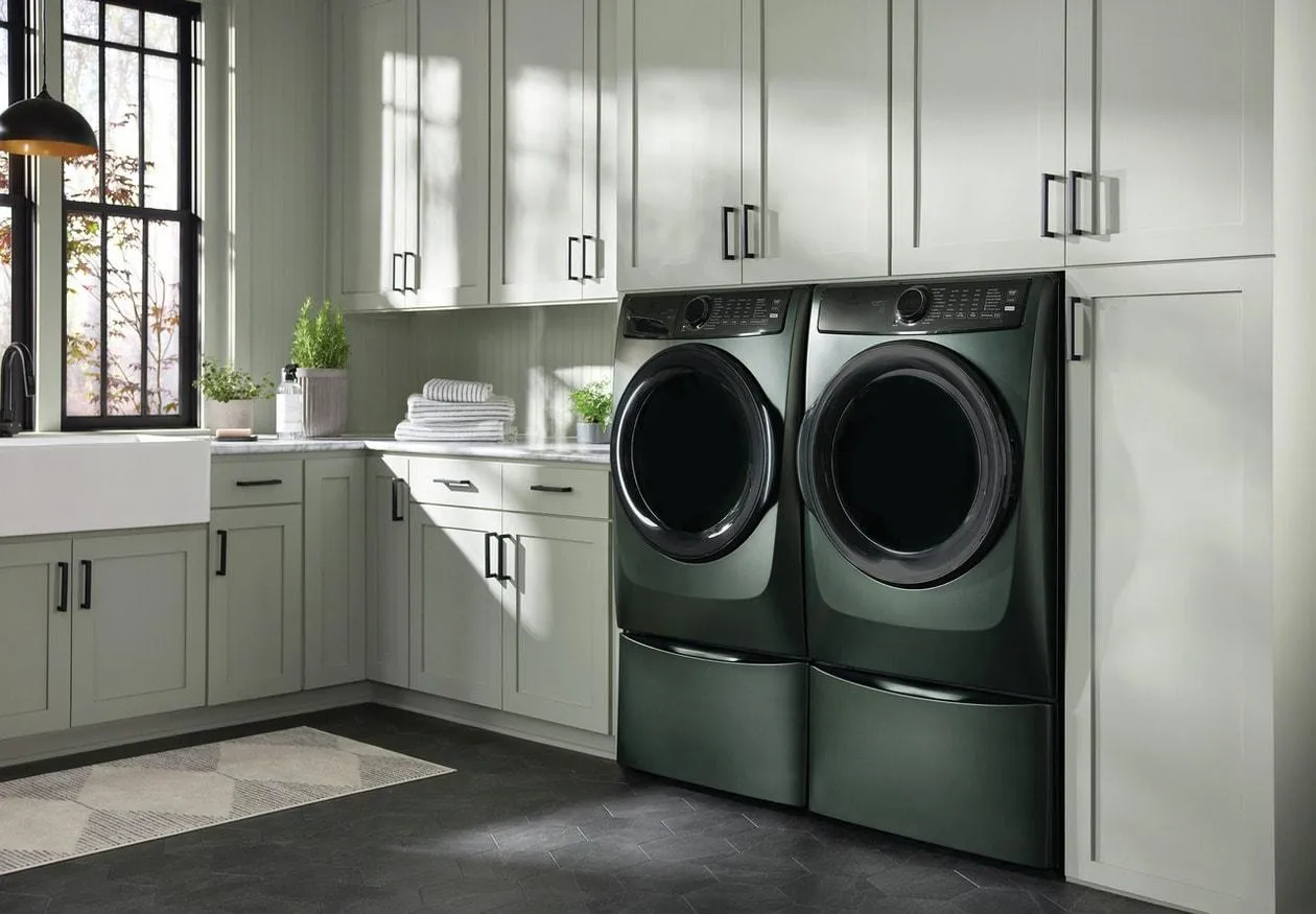 Electrolux ELFG7738AA Electrolux Front Load Perfect Steam&#8482; Gas Dryer With Luxcare Dry And Instant Refresh - 8.0 Cu. Ft.