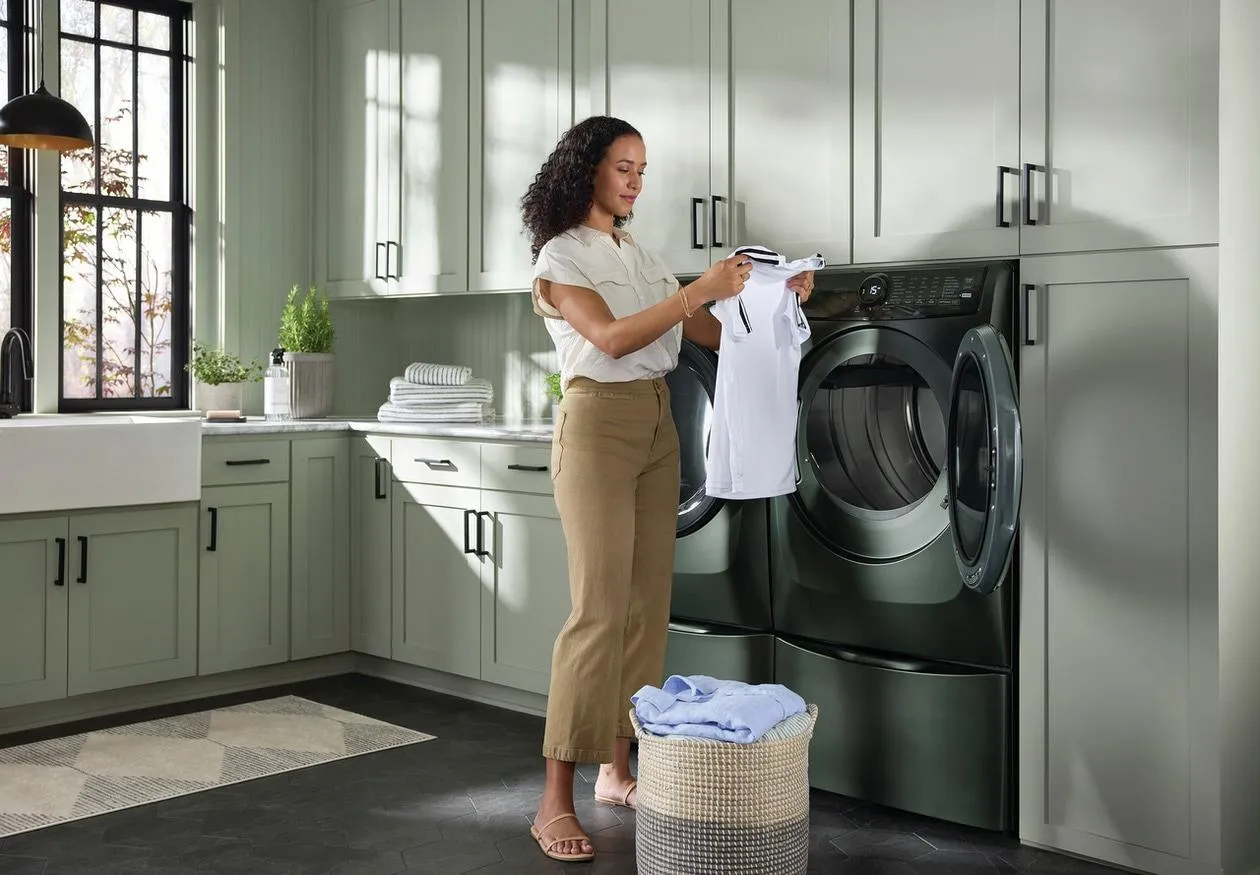 Electrolux ELFW7738AA Electrolux Front Load Perfect Steam&#8482; Washer With Luxcare Plus Wash And Smartboost - 4.5 Cu. Ft.