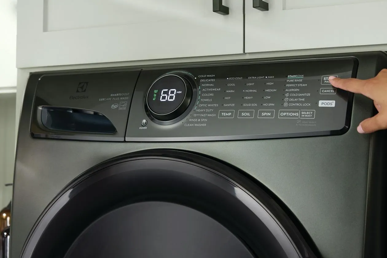 Electrolux ELFW7738AA Electrolux Front Load Perfect Steam&#8482; Washer With Luxcare Plus Wash And Smartboost - 4.5 Cu. Ft.