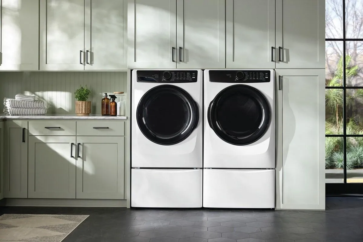 Electrolux ELFW7738AW Electrolux Front Load Perfect Steam&#8482; Washer With Luxcare Plus Wash And Smartboost - 4.5 Cu. Ft.