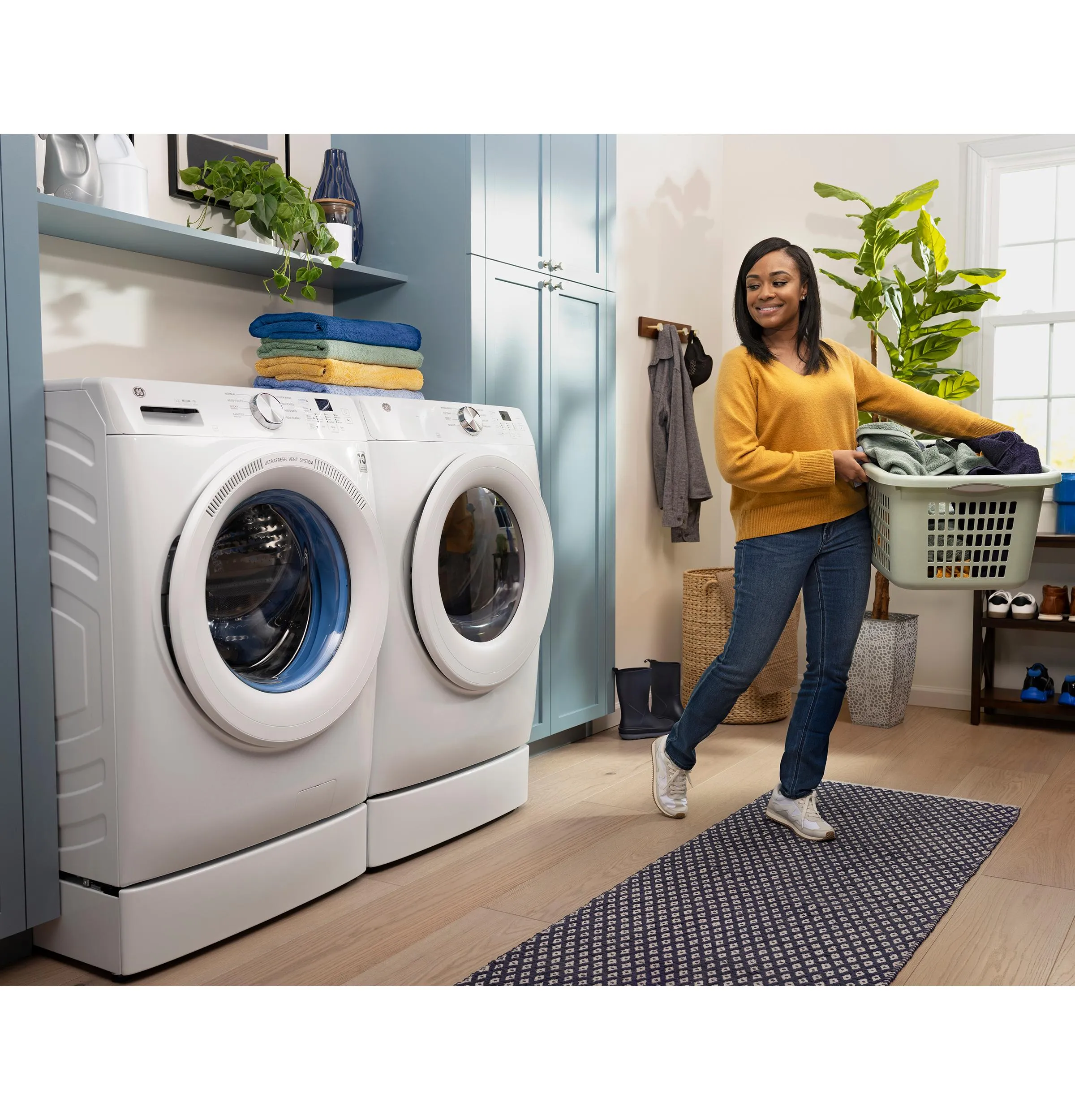 Ge Appliances GFW350SSYWW Ge Energy Star 4.6 Cu. Ft. Capacity Smart Front Load Washer With Ultrafresh Vent System With Odorblock&#8482;