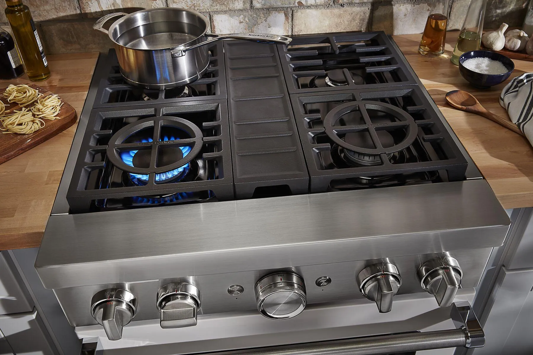 Kitchenaid KFDC500JMH Kitchenaid 30'' Smart Commercial-Style Dual Fuel Range With 4 Burners - Milkshake