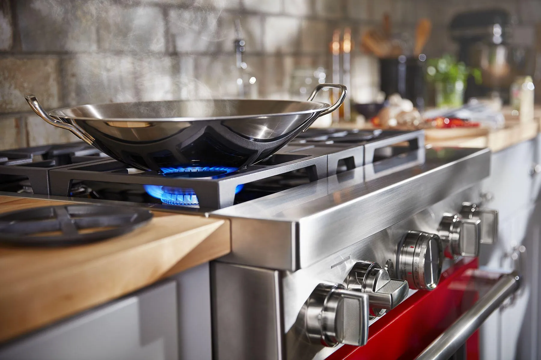 Kitchenaid KFDC500JPA Kitchenaid 30'' Smart Commercial-Style Dual Fuel Range With 4 Burners - Passion Red