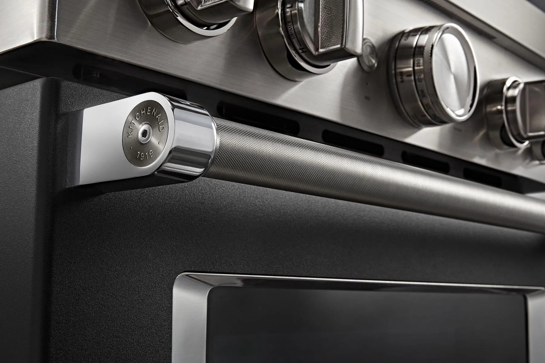 Kitchenaid W11368841BO Kitchenaid Commercial-Style Range Handle Medallion Kit - Black