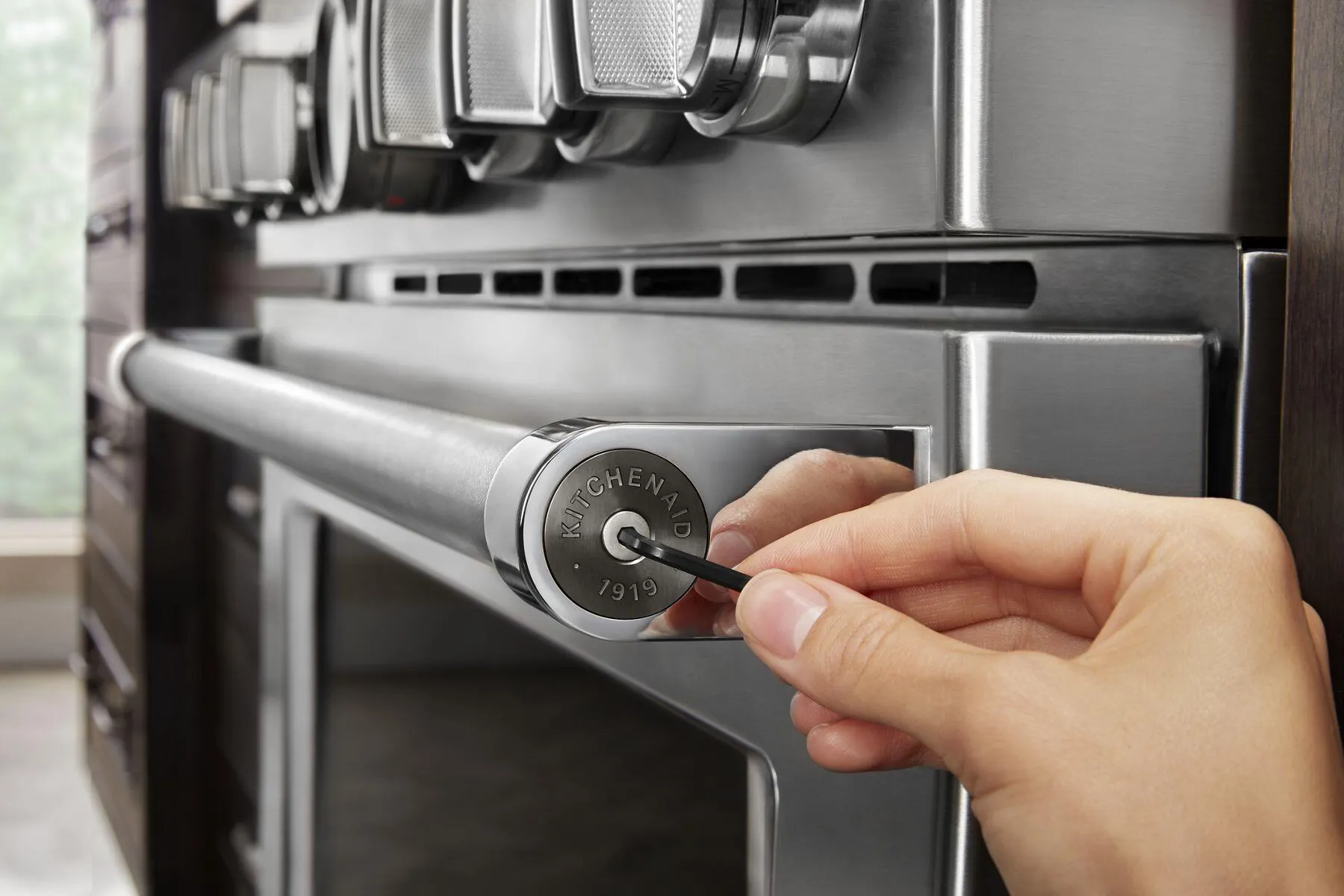 Kitchenaid W11368841BO Kitchenaid Commercial-Style Range Handle Medallion Kit - Black