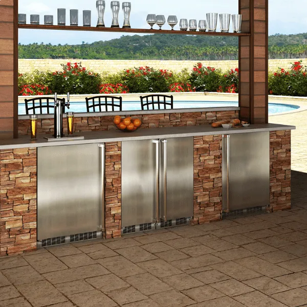 Marvel MOCL215SS01A 15-In Outdoor Built-In Clear Ice Machine For Gravity Drain Applications With Door Style - Stainless Steel