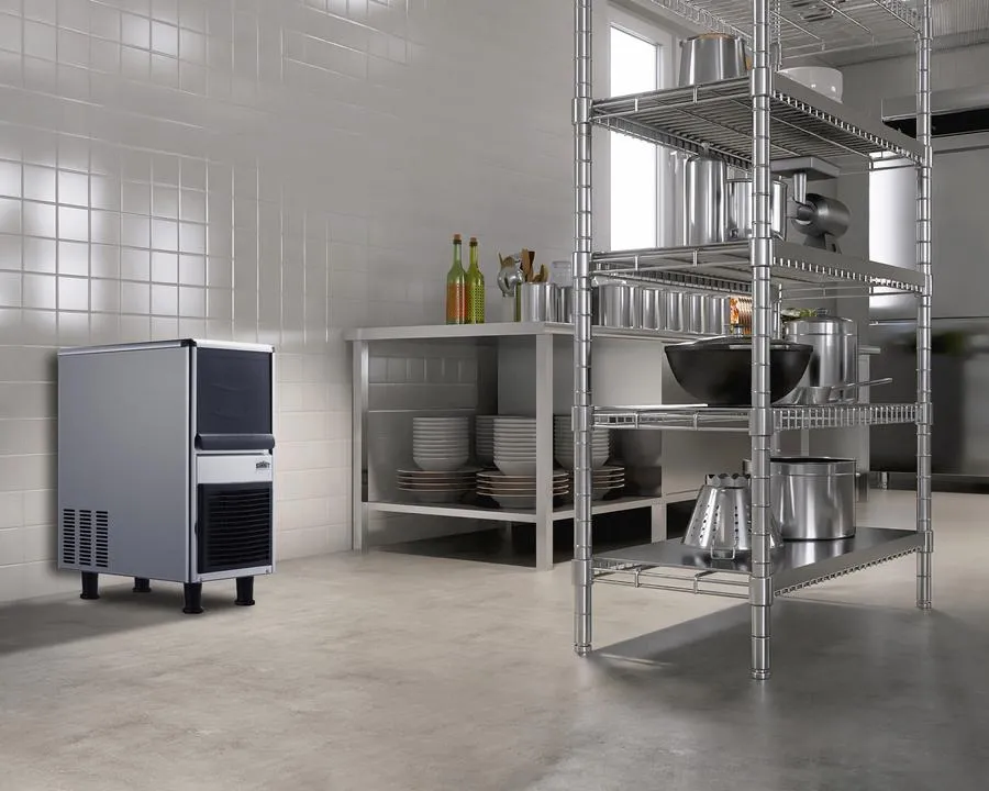 Summit BIM77BU 77 Lb. Commercial Bullet Ice Machine
