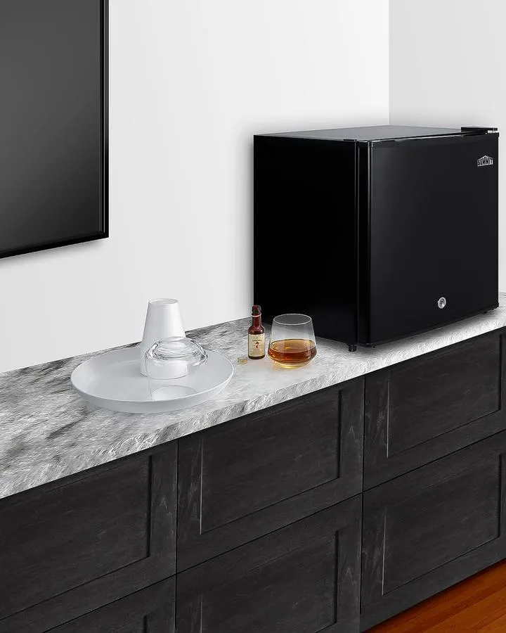 Summit MB41B 18 Wide Compact Minibar