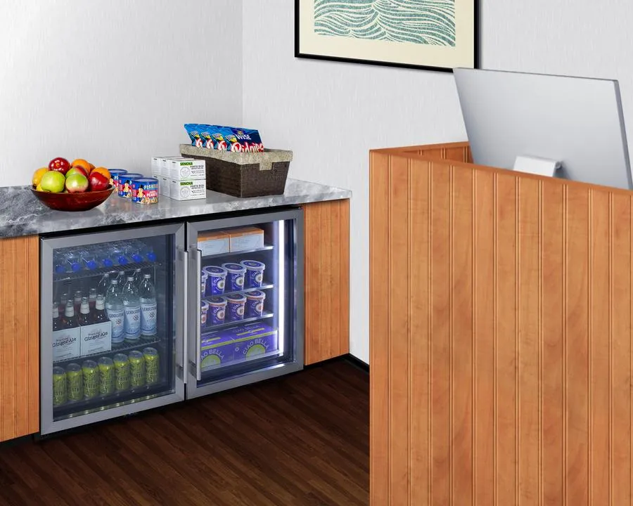 Summit SCF475 24 Wide Commercial Display Freezer